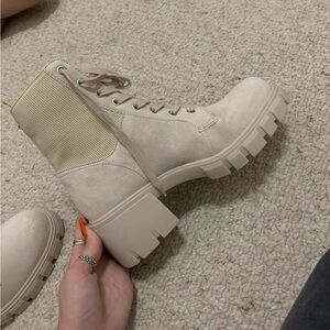 Steve Madden Zanet Boot